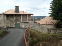 /album/galeria-de-fotos-beira-alta/a04-casa-em-granito-numa-aldeia-da-beira-alta-jpg/